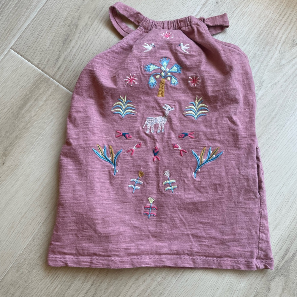 Tea, size 3t , dress, like new, has pockets!